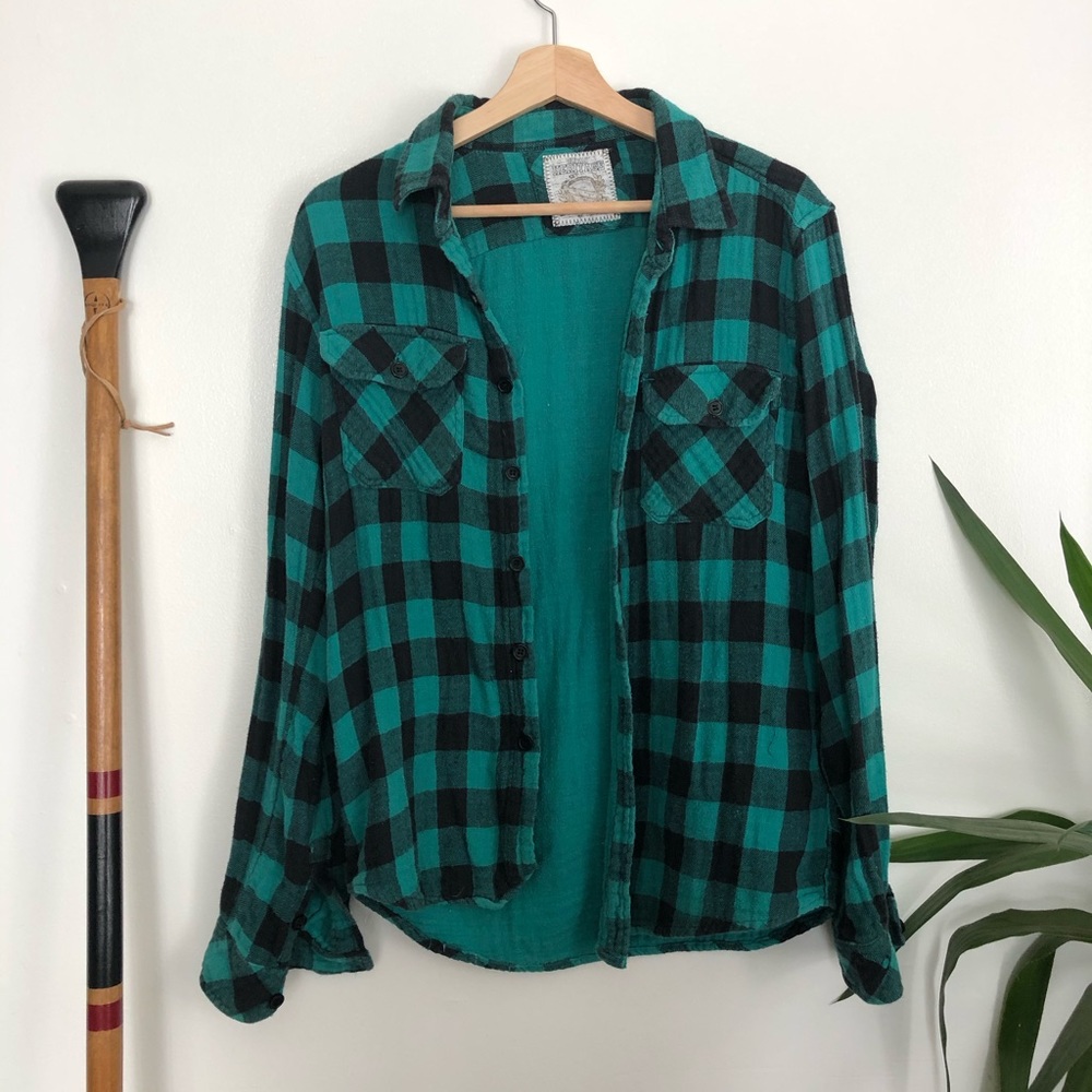 🌈Black and TurquishTeal Long Sleeve plaid🌈